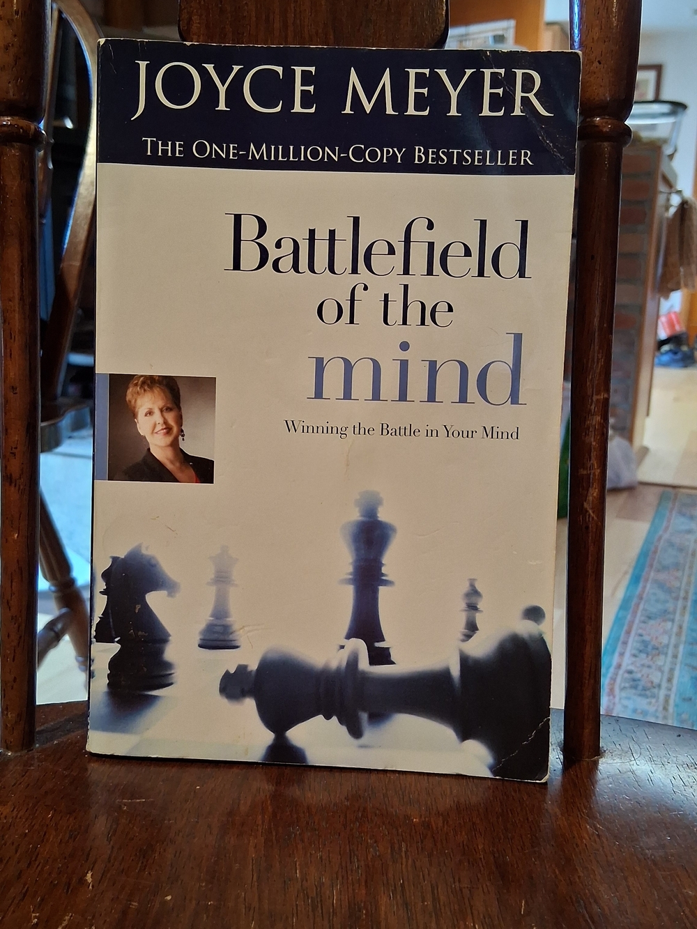 Joyce Meyer "Battlefield of the Mind" Paperback - White & Navy Cover